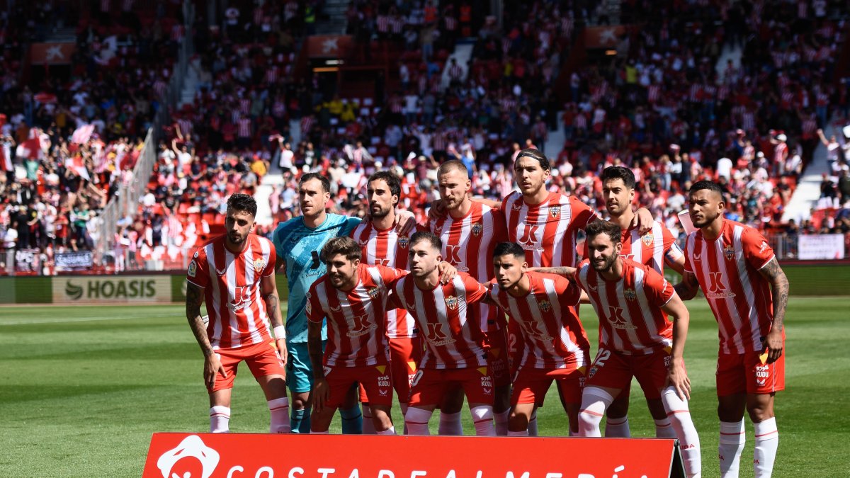 El once de Rubi ante el Cádiz.