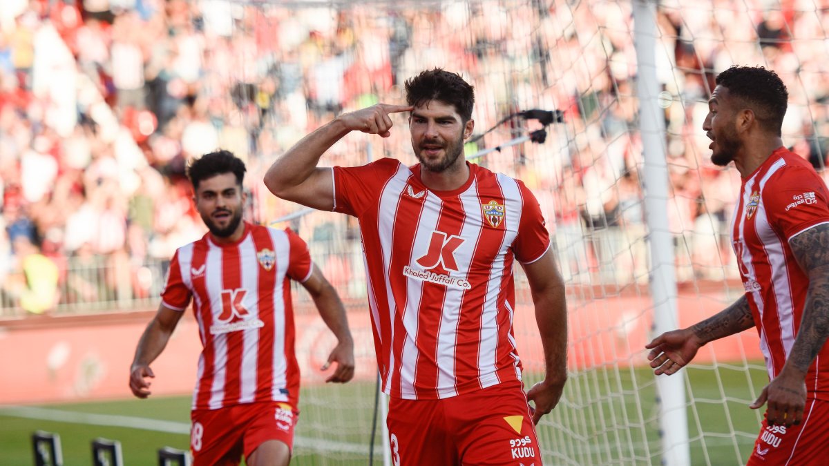 Melero pide cabeza para las últimas 10 finales.