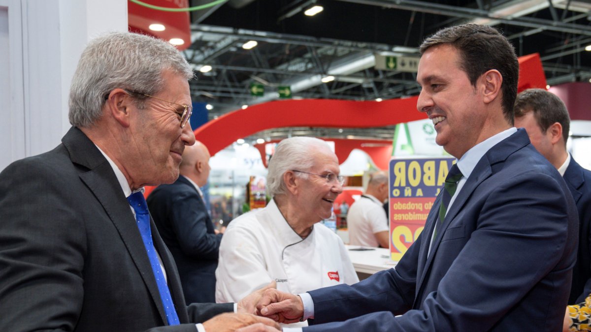 Pedro Caparrós y Javier A. García, en la última edición de Fruit Attraction.