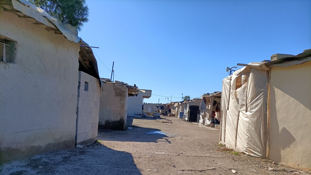 La dura realidad de los asentamientos ha generado la movilización de los colectivos sociales