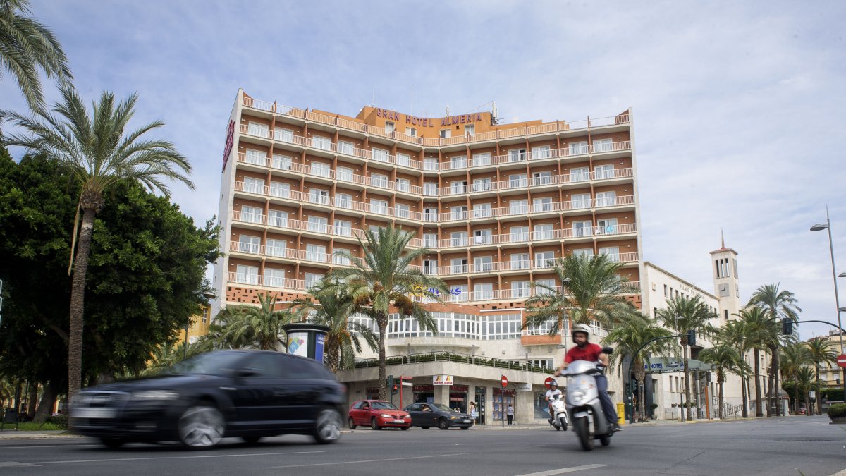 El Gran Hotel Almería fue el primer cuatro estrellas que tuvo la ciudad.