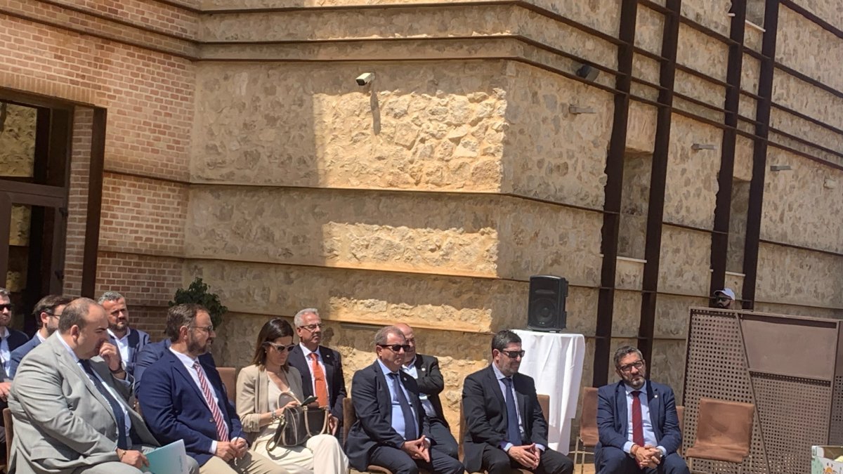 Los empresarios, en el Parador de Lorca.