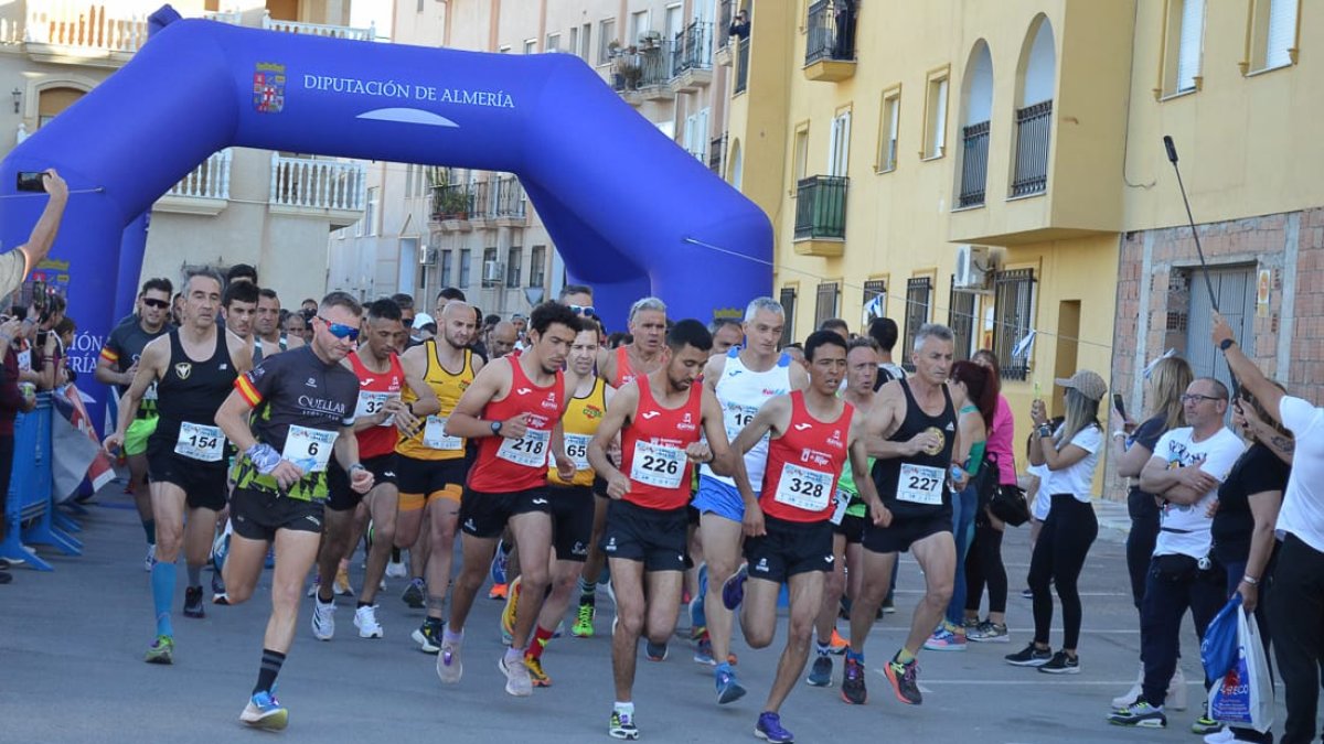 Imagen de la carrera popular en Olula del Río.