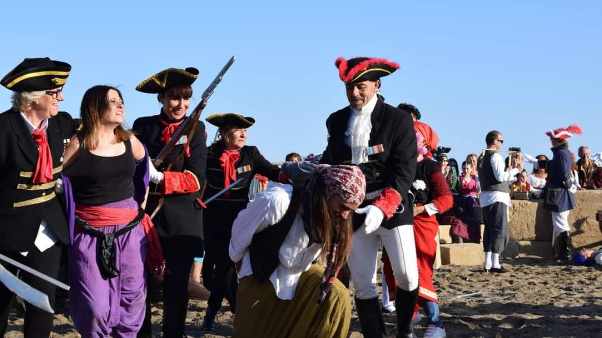 Imagen de la última edición del \'Desembarco Pirata\' de San José.