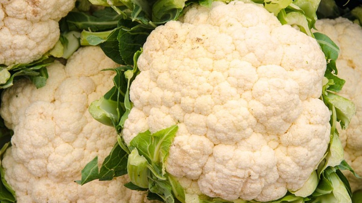 Falso cous cous de coliflor para tu almuerzo de hoy.
