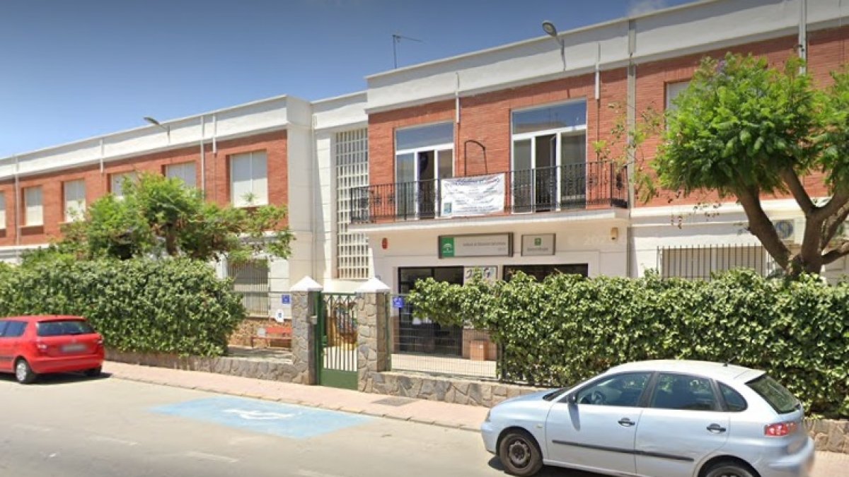 Imagen del exterior del IES Jaroso de Cuevas del Almanzora.