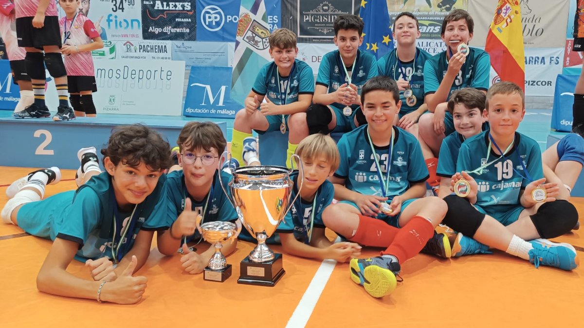 Los alevines demostraron un gran nivel en Pizarra.