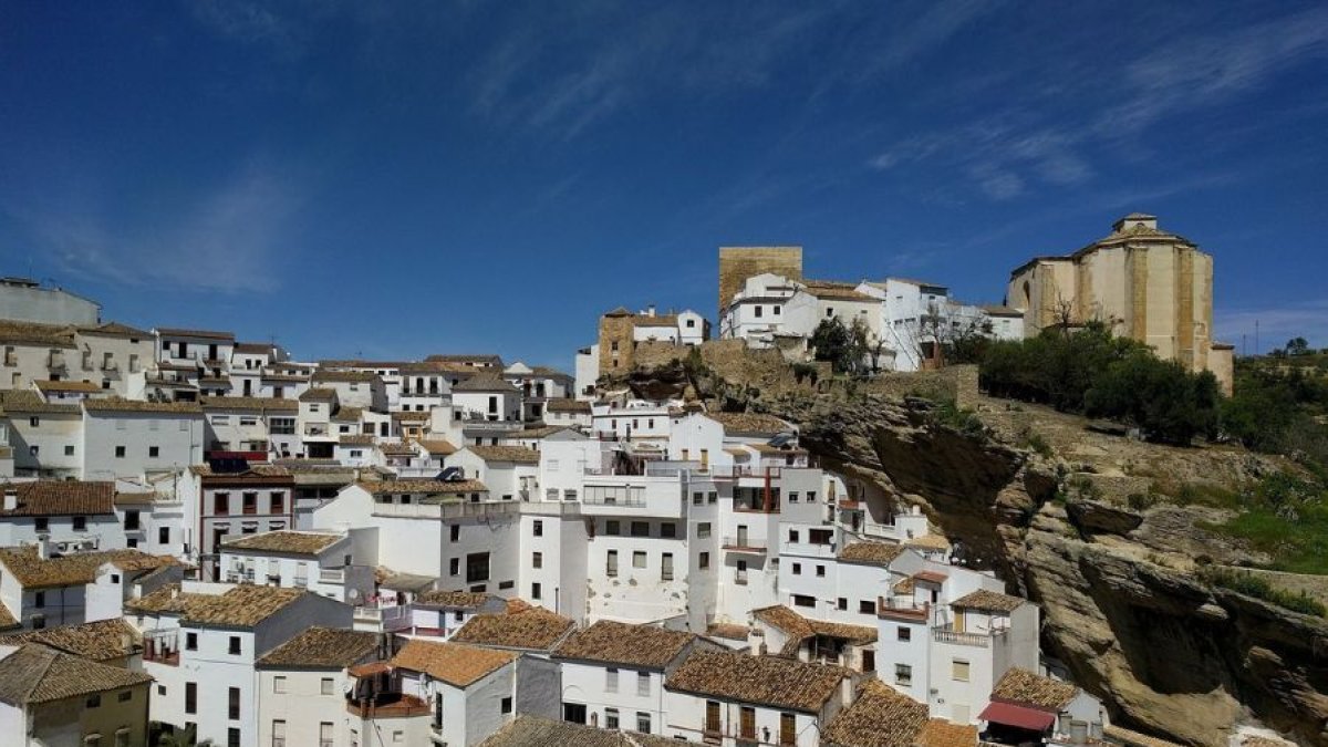 La ruta de los pueblos blancos, una aventura por las pintorescas localidades andaluzas.