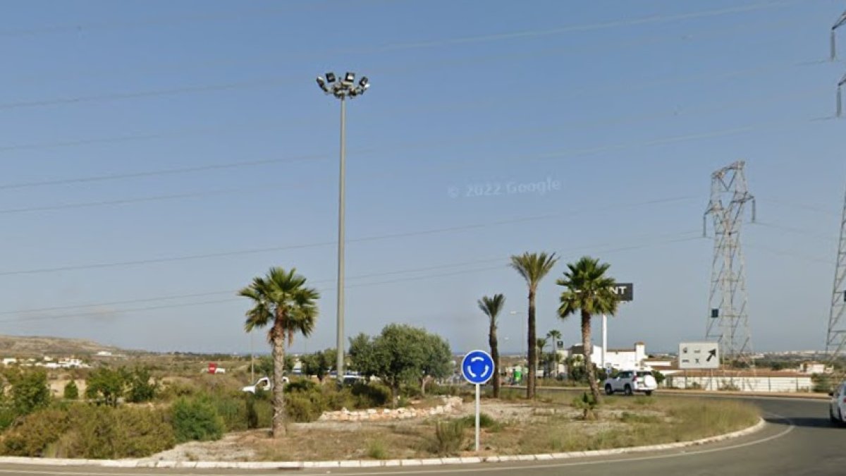 Rotonda donde ha tenido lugar el suceso. Foto: Google.