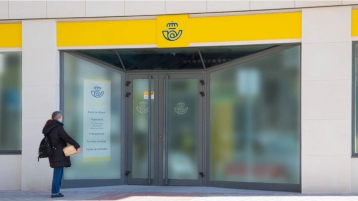 Imagen de archivo de una oficina de Correos