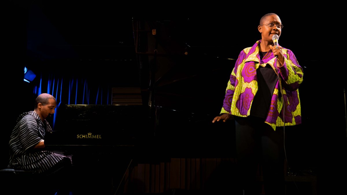 El concierto de Cécile McLorin Salvant deparó momentos inolvidables junto a Sullivan Fortner. foto: Pietro Formici