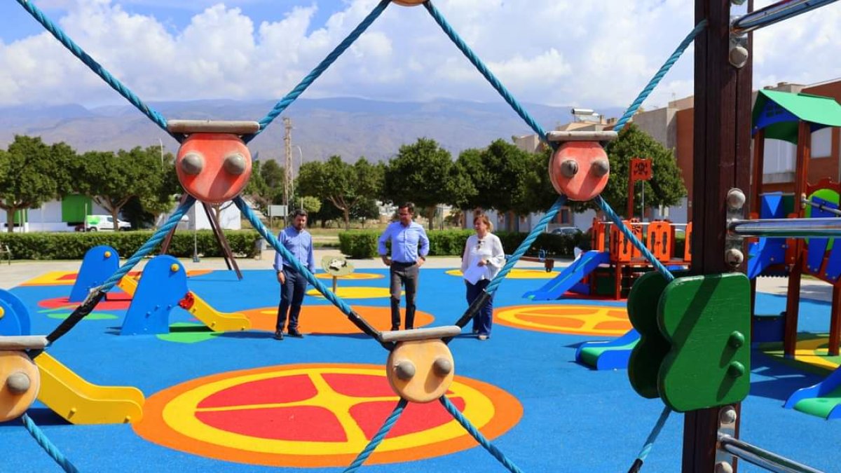 Una de las remodeladas plazas.