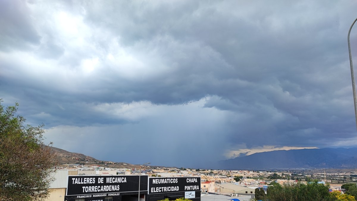 La nube que ha provocado la gran intensidad de lluvia.