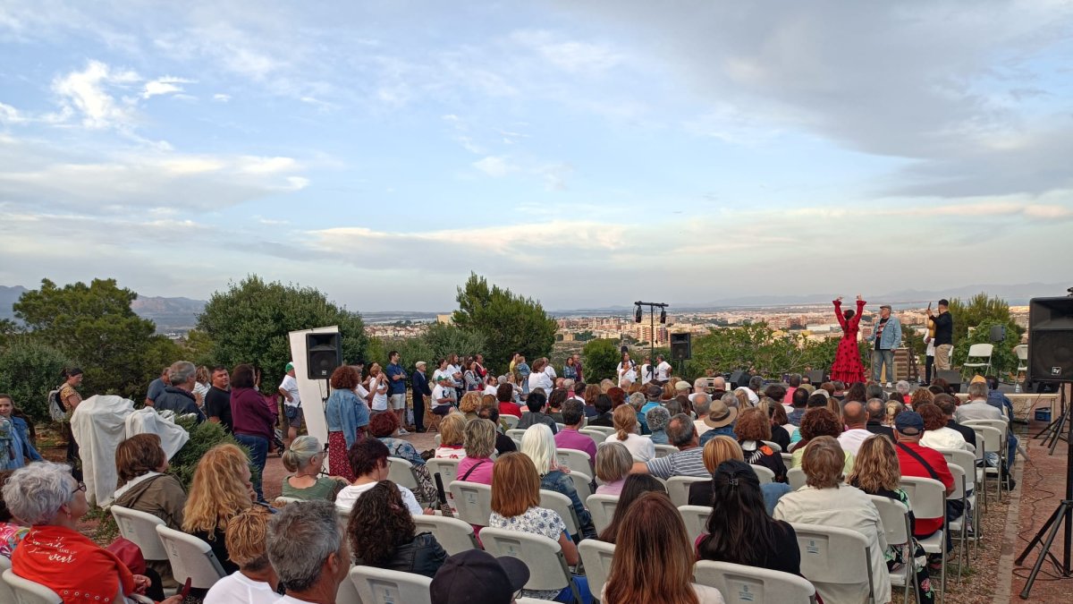 Participantes en el Atardecer de la Campita