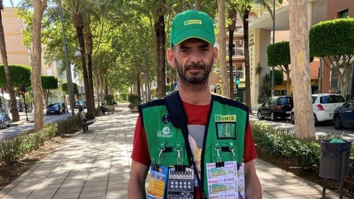 El vendedor de la ONCE que ha repartido 500.000 euros.