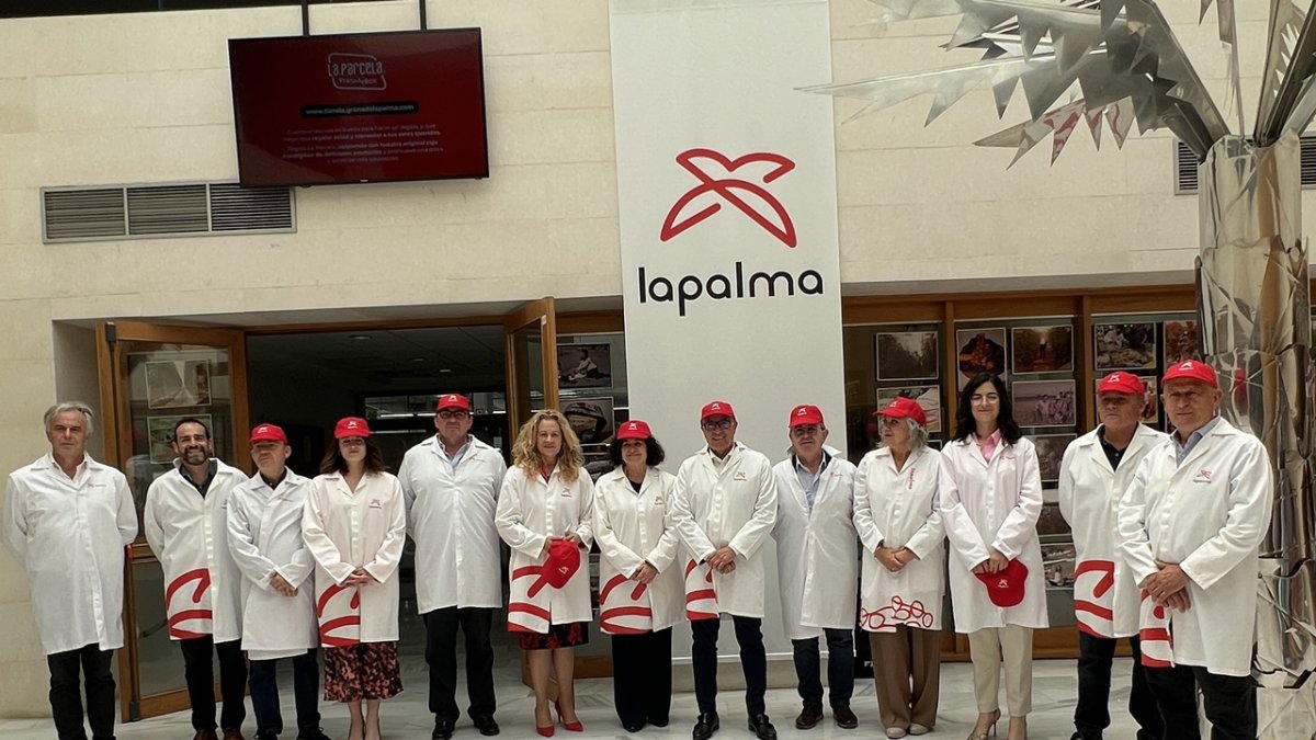 Visita de Vellsam y UGR a Granada La Palma