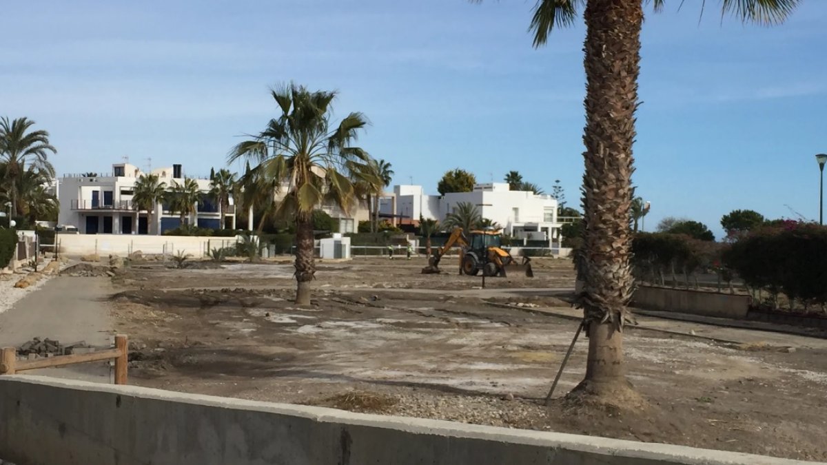 Archivo de los trabajos de encauzamiento de la rambla del Algarrobo.
