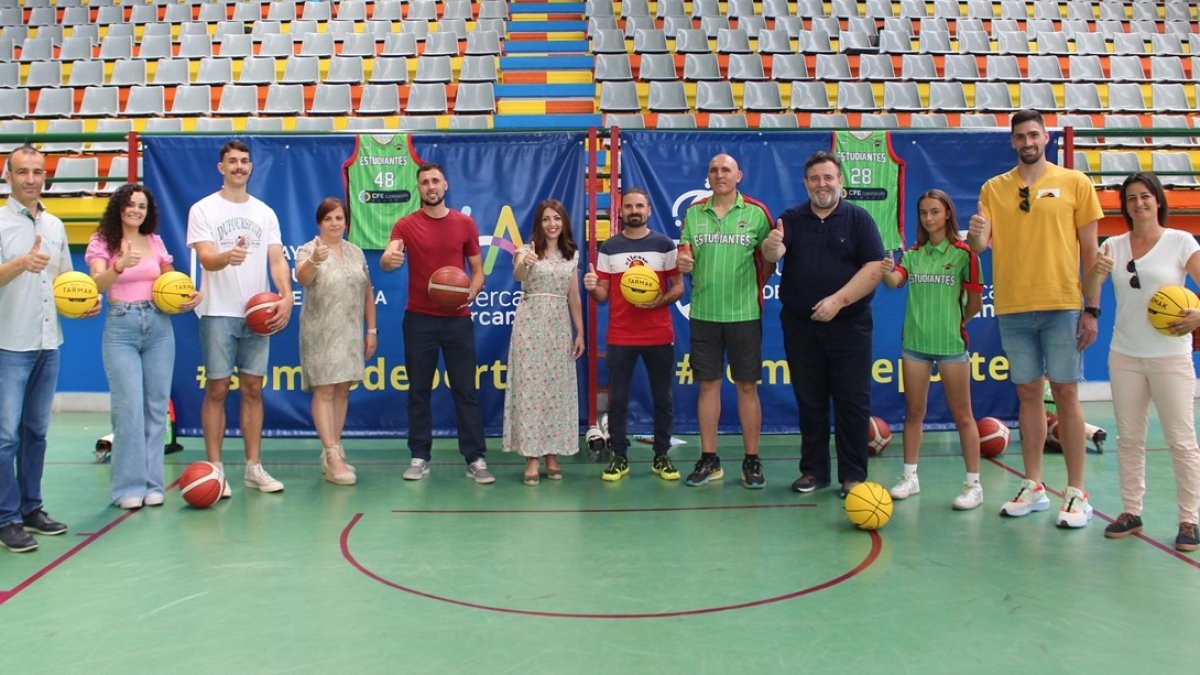 Ayuntamiento, club y delegación van de la mano.