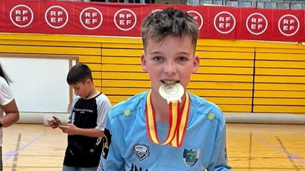 Eric Gómez, campeón alevín de España de fútbol sala.