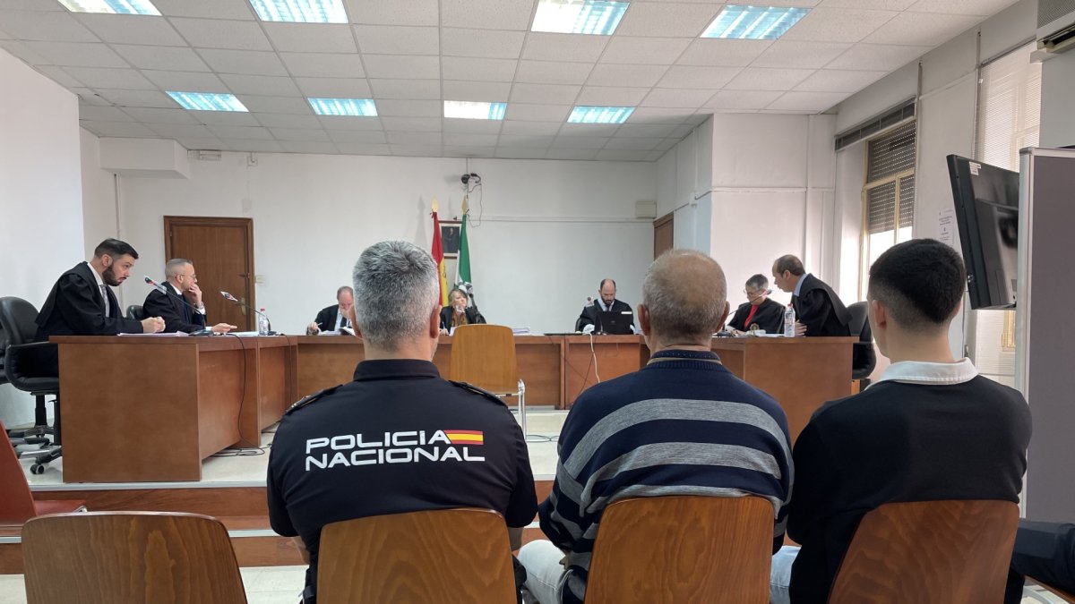 Los acusados en el juicio oral