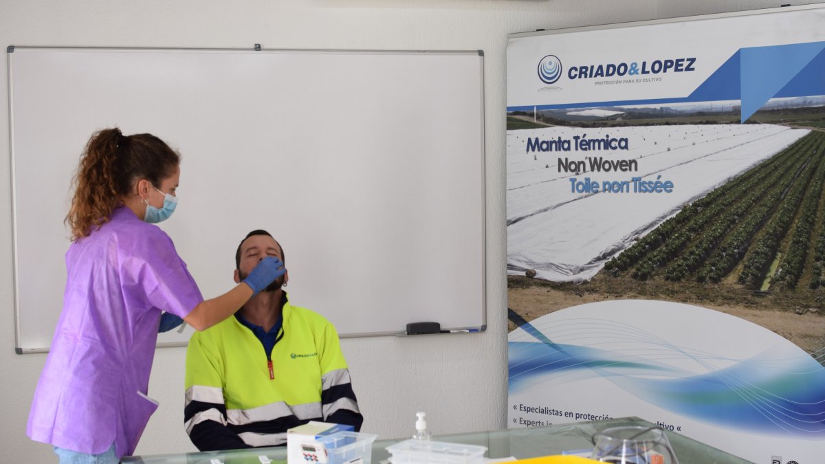 Torrecárdenas colabora con las empresas con ‘Mundo verde Care’ y ‘Criado y López’.
