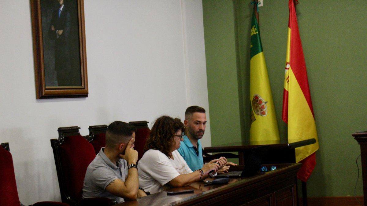 El portavoz de los \'populares\' tabernenses, Sergio Domínguez.