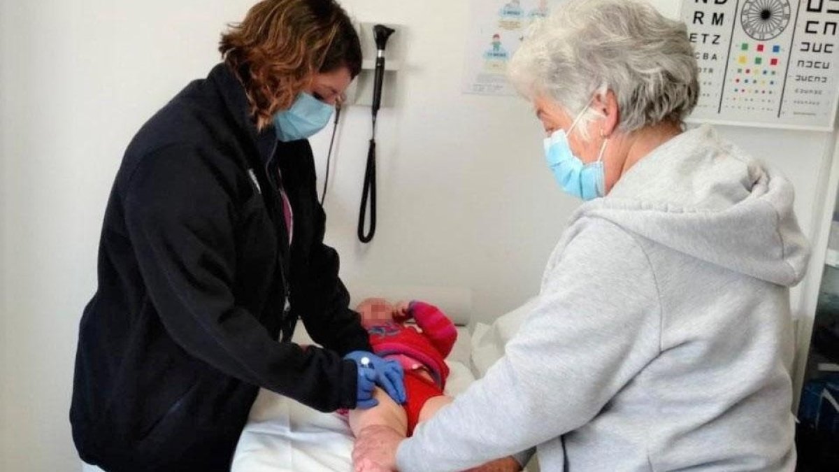 Alrededor de 3.400 niños almerienses podrán recibir la inmunización en cuanto la Junta de luz verde.