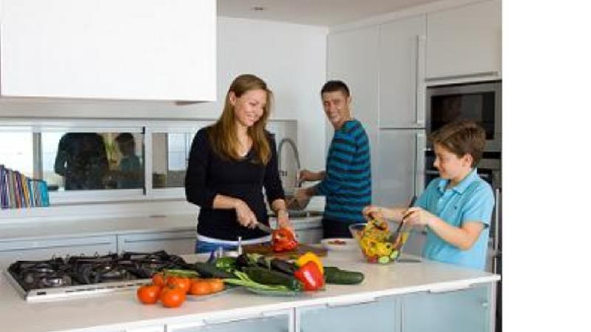 El consumo de frutas y hortalizas frescas en hogares disminuye drásticamente en 2022