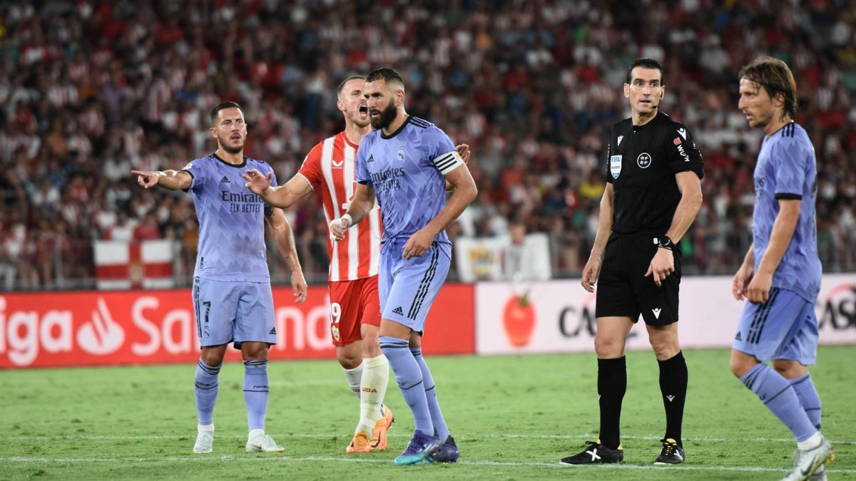 Martínez Munuera pitó en la primera jornada el Almería 1 Real Madrid 2.