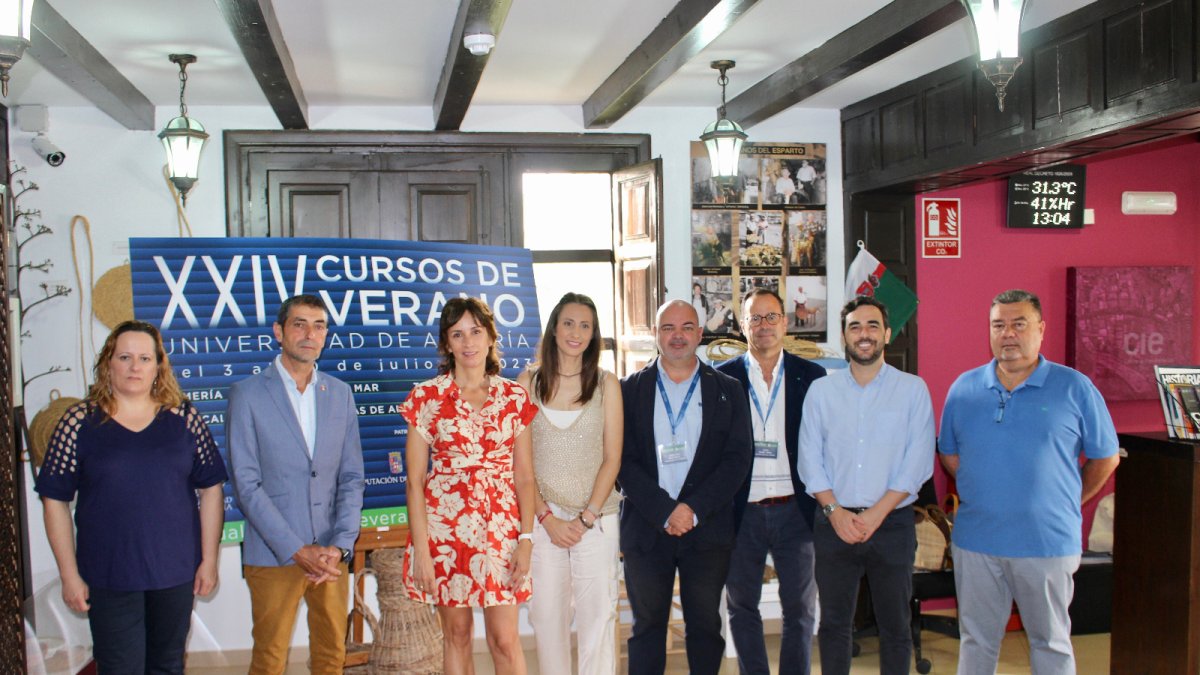Inauguración del curso de verano de la UAL en Huércal de Almería.