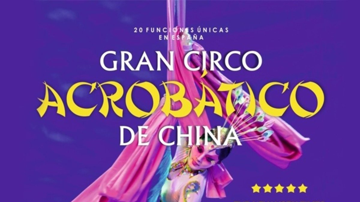 Un espectáculo teatral y de acrobacia.