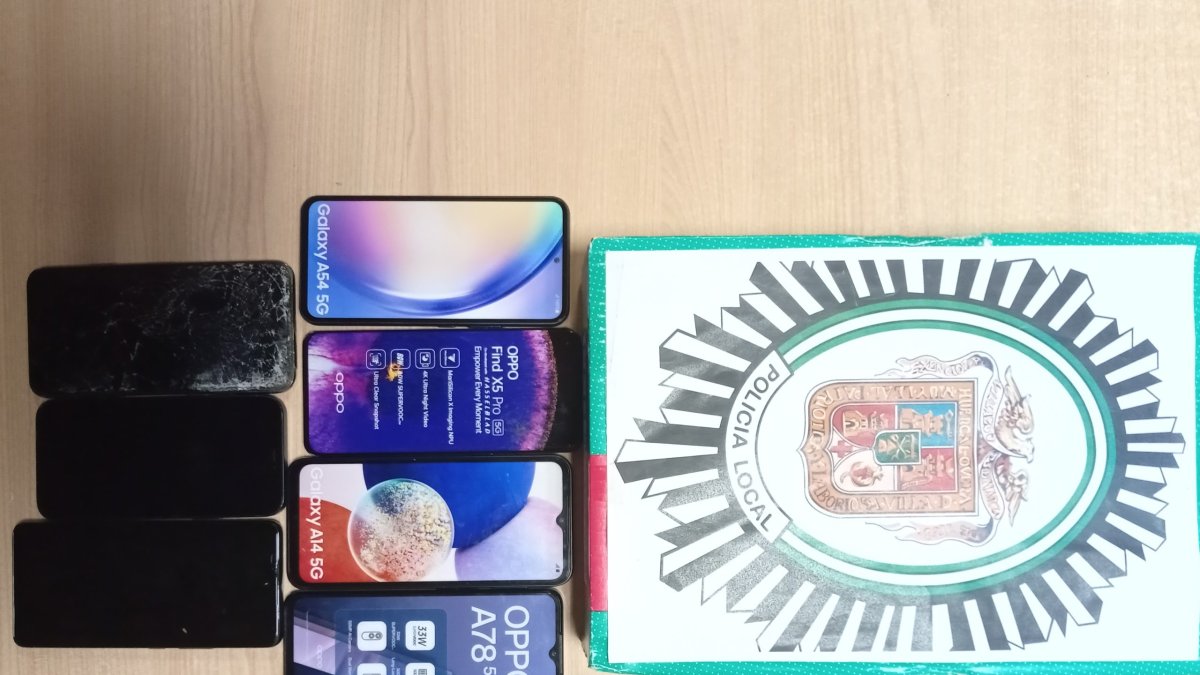 Archivo de la Policía de los móviles incautados.