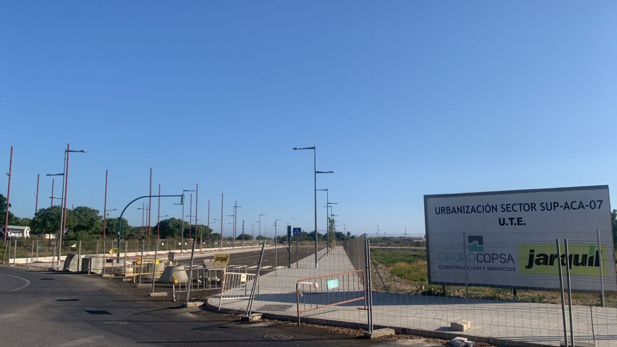 Carril que se abrirá para conectar con la zona de Nueva Almería