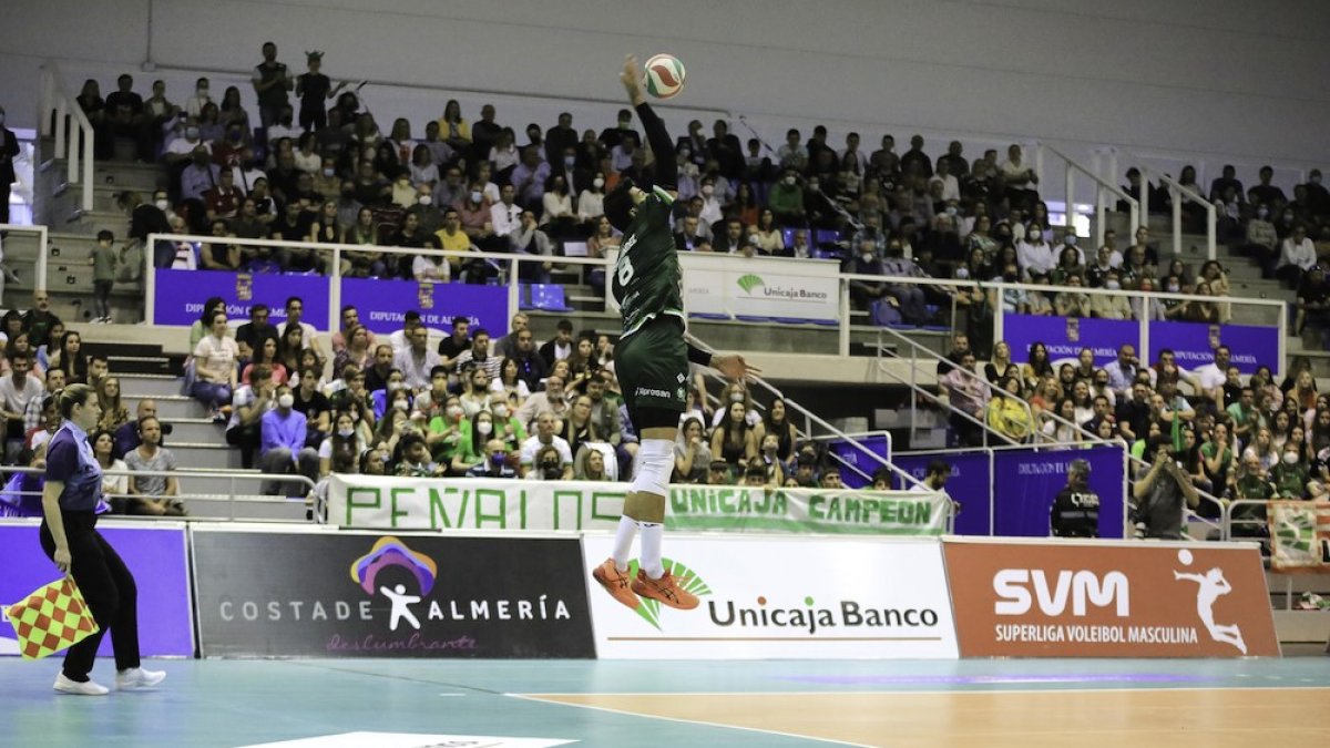 Todo preparado para disfrutar de una gran temporada de voleibol.