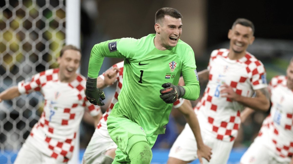 El guardameta ha sido fijo en el Dinamo de Zagreb y en la Selección de Croacia.