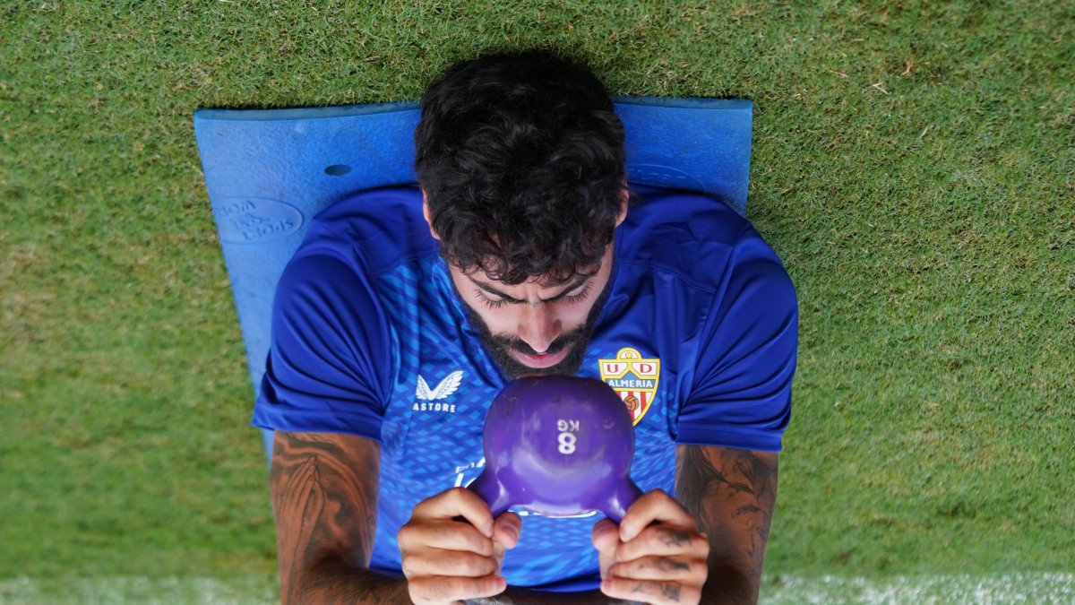 Samú Costa en el entrenamiento del miércoles, el último con el equipo rojiblanco.