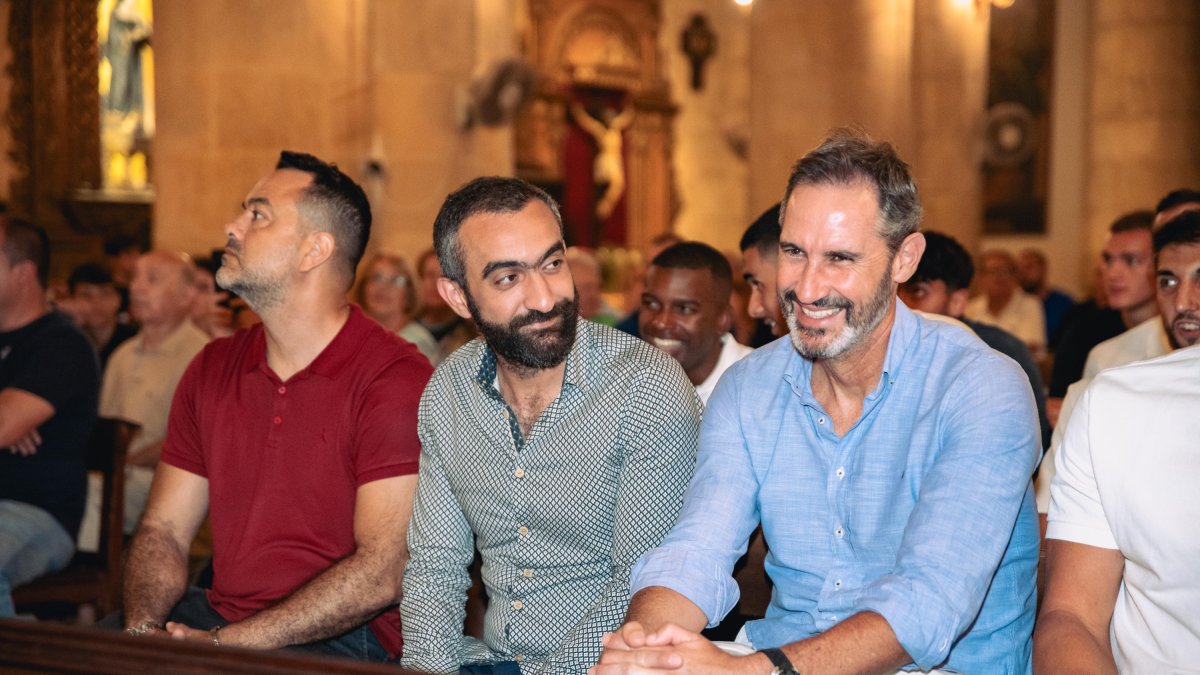 Mohamed El Assy y Vicente Moreno siguen avanzando en la confección de la plantilla.