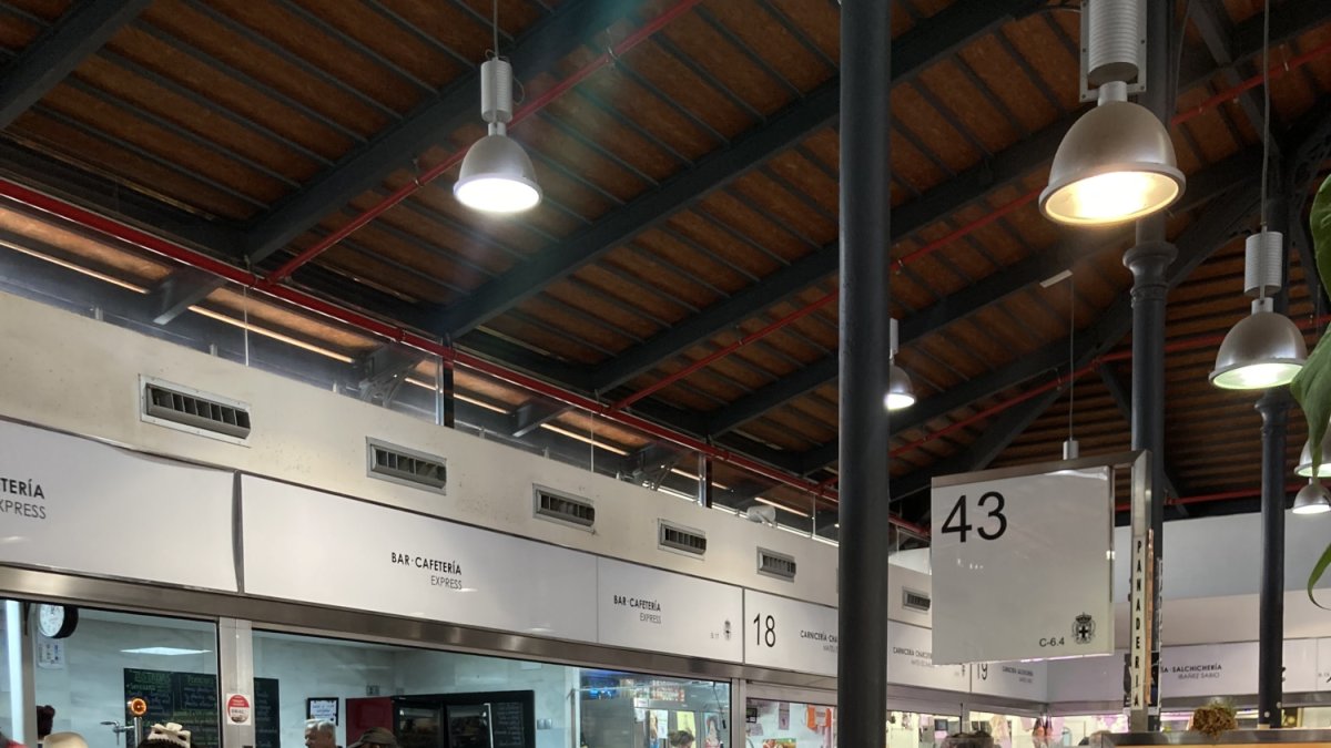 Uno de los bares en los que disfrutar degustando el producto que compres