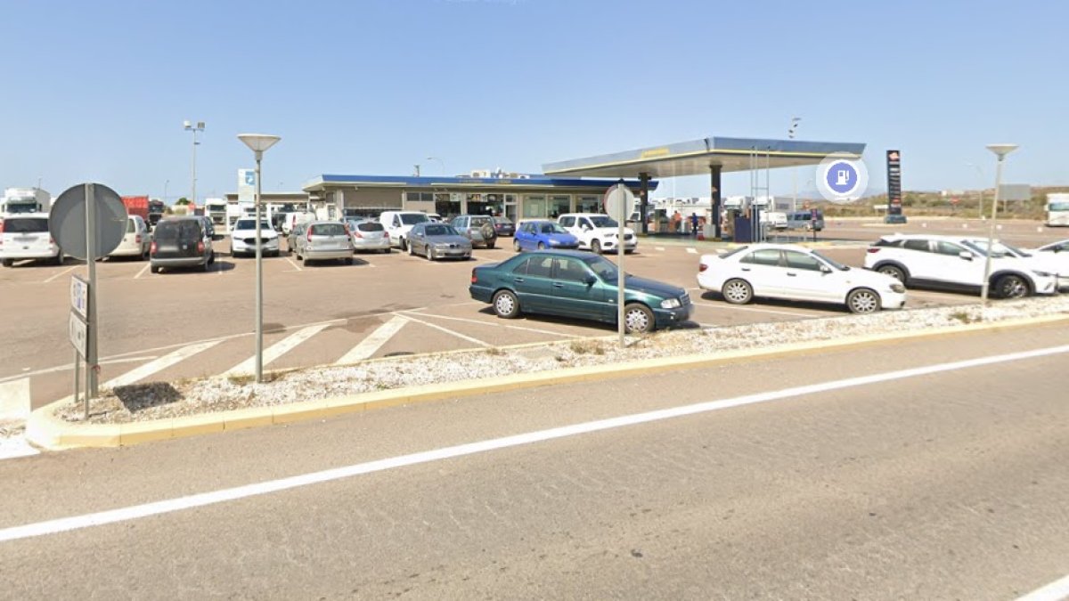 Gasolinera de El 21.