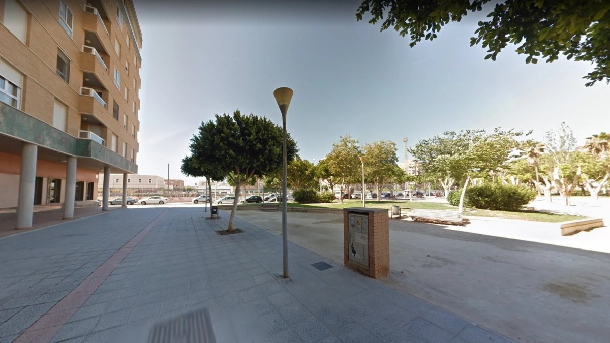 El corte de luz iba a afectar a parte del barrio de Nueva Andalucía.