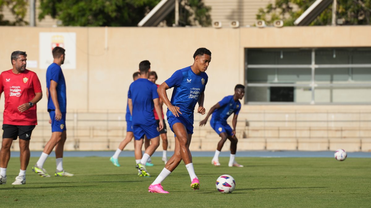 Lázaro en el campo Anexo del Mediterráneo.