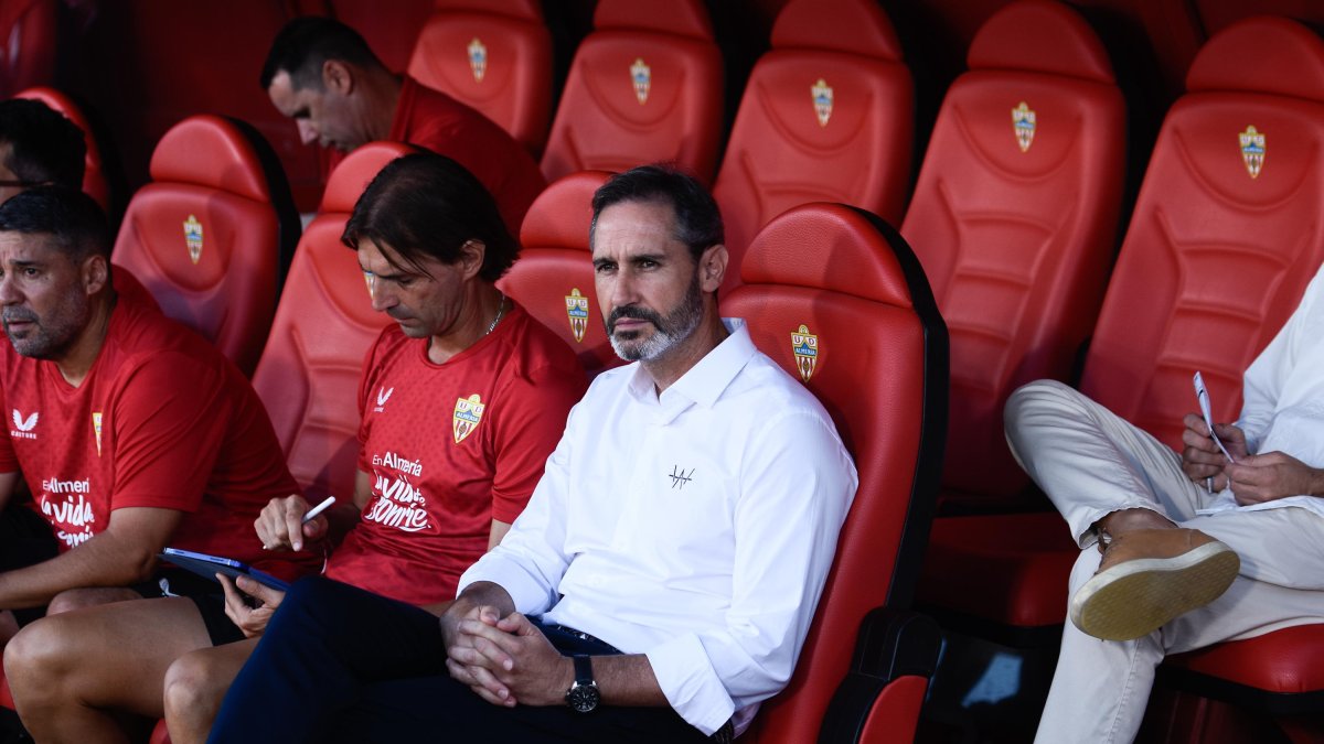 Vicente Moreno en la previa de un Almería-Real Madrid que fue entretenido.