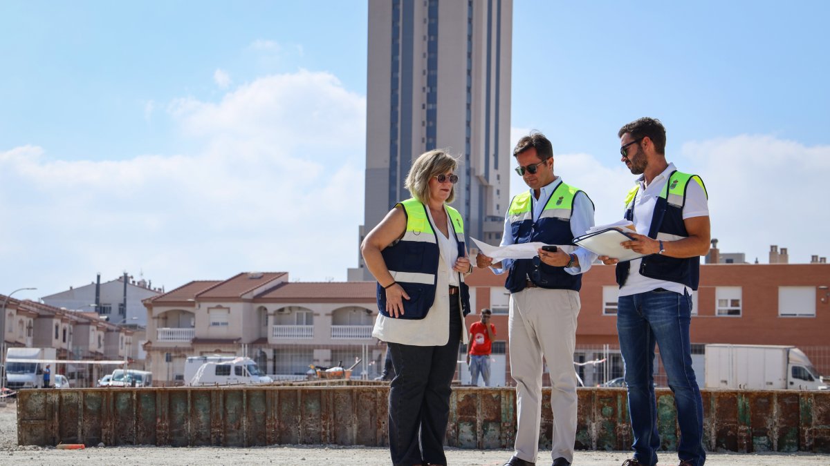 Visita del alcalde de El Ejido, Francisco Góngora.