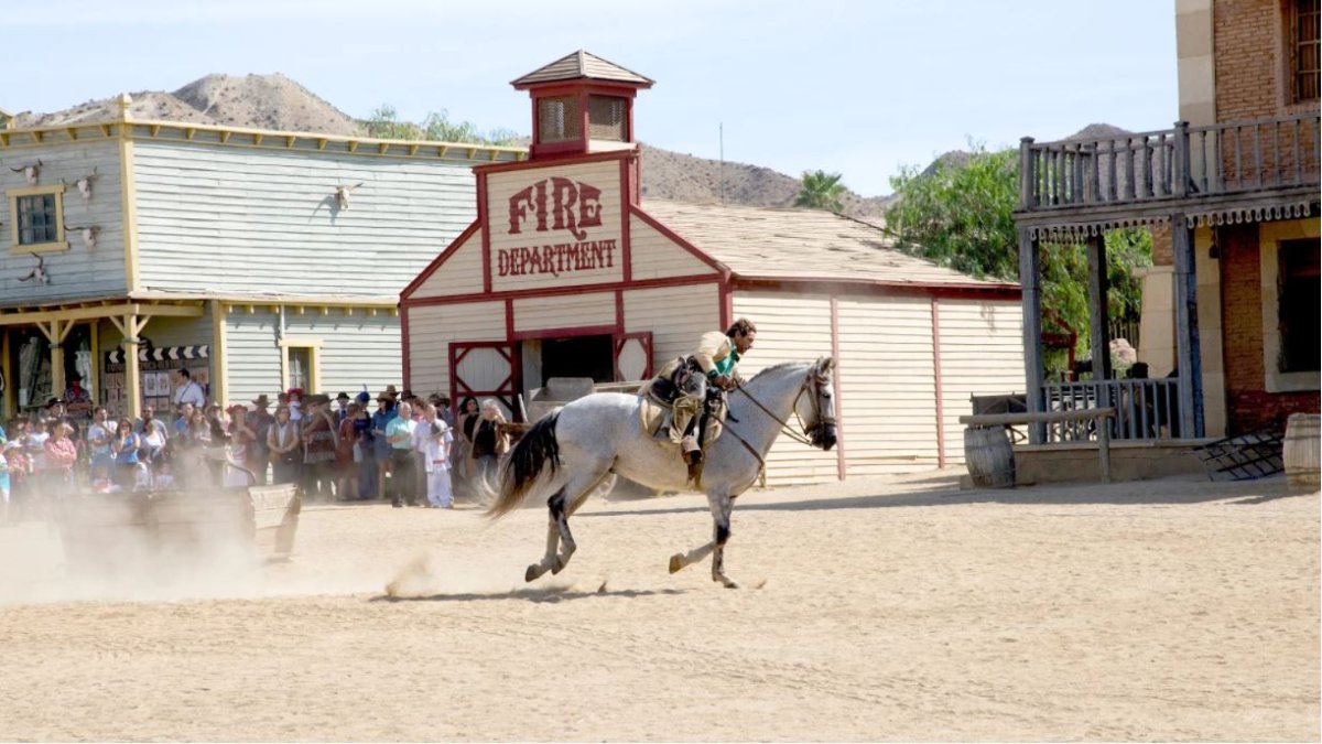 Imagen de uno de los espectáculos de Oasys-MiniHollywood.