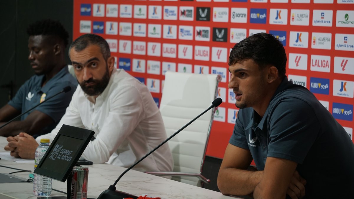 El Assy en la presentación de Baba y Pubill.