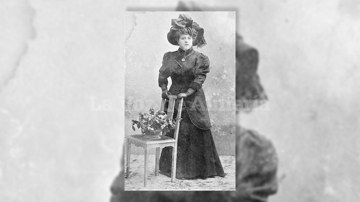 Angelita Llorca dejó huella en el pueblo de Felix. Fue esposa del médico Valeriano Baeza y una madre para todos los vecinos.