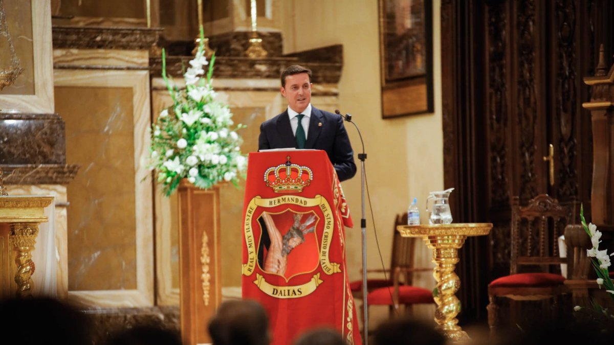 El presidente de la Diputación es el pregonero.