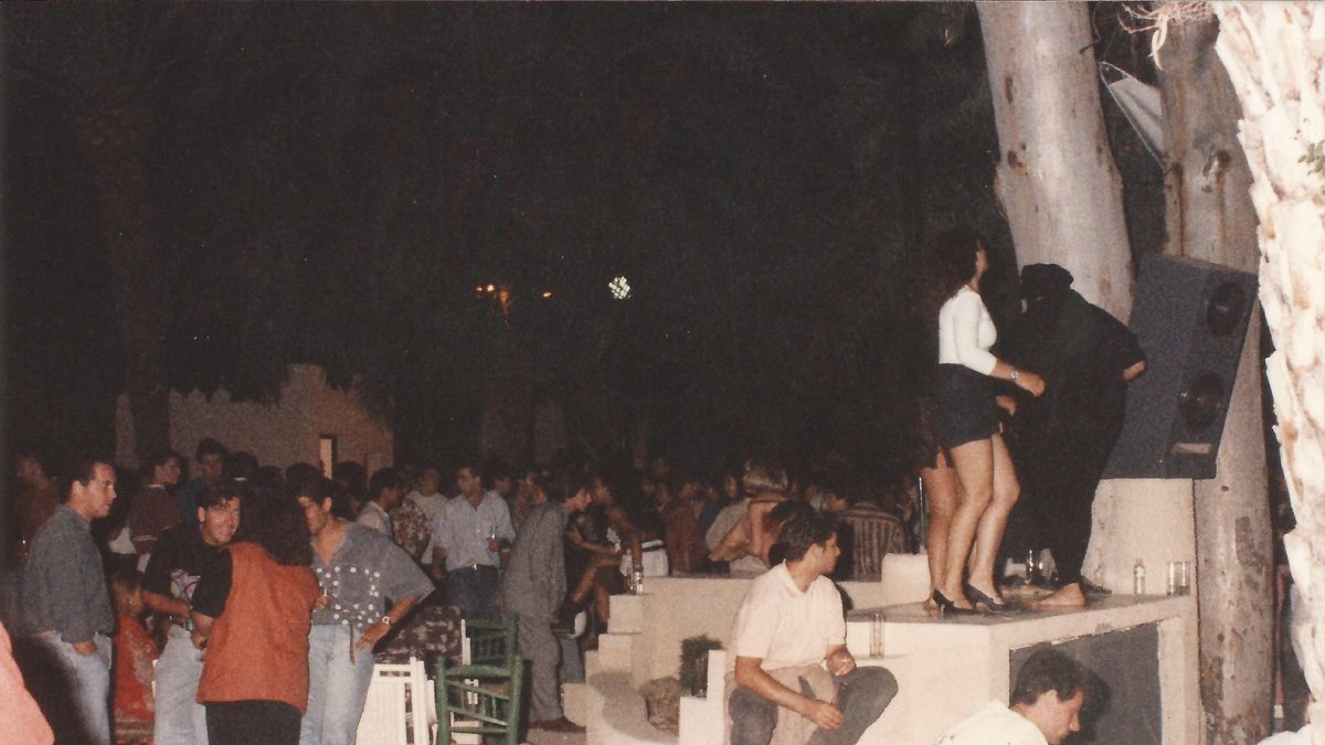 La discoteca Tuareg, en plena ebullición, abrió en 1992.