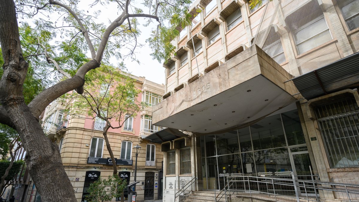 Edificio de la antigua sede de Correos