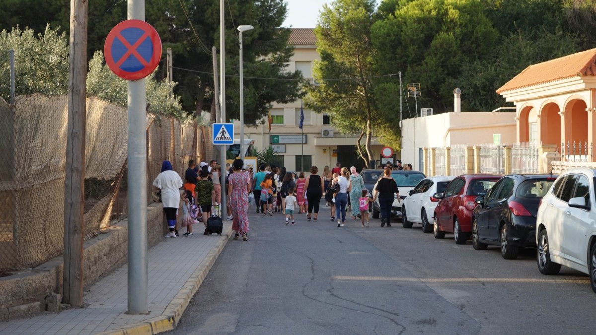 Imagen de la vuelta al cole de este lunes.